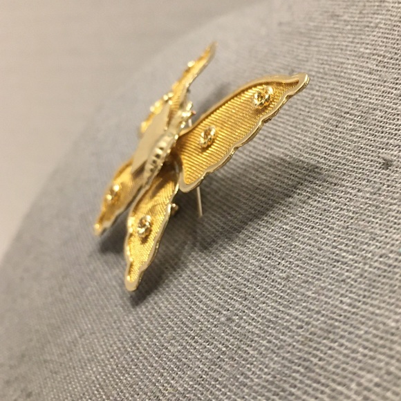 Gold toned Butterfly Brooch - Picture 3 of 6